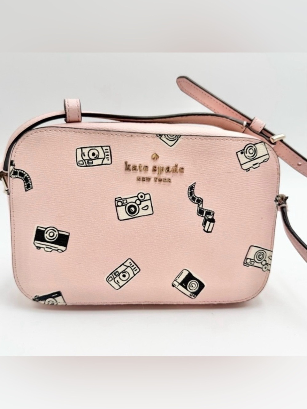 Kate Spade "Oh Snap" Crossbody Mini Camera Bag in Pink Saffiano Leather EUC